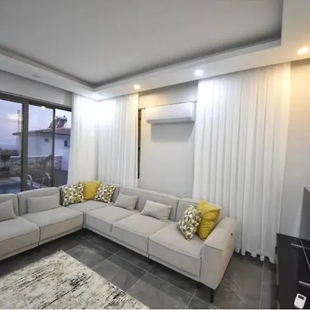 Vila Melisa *
